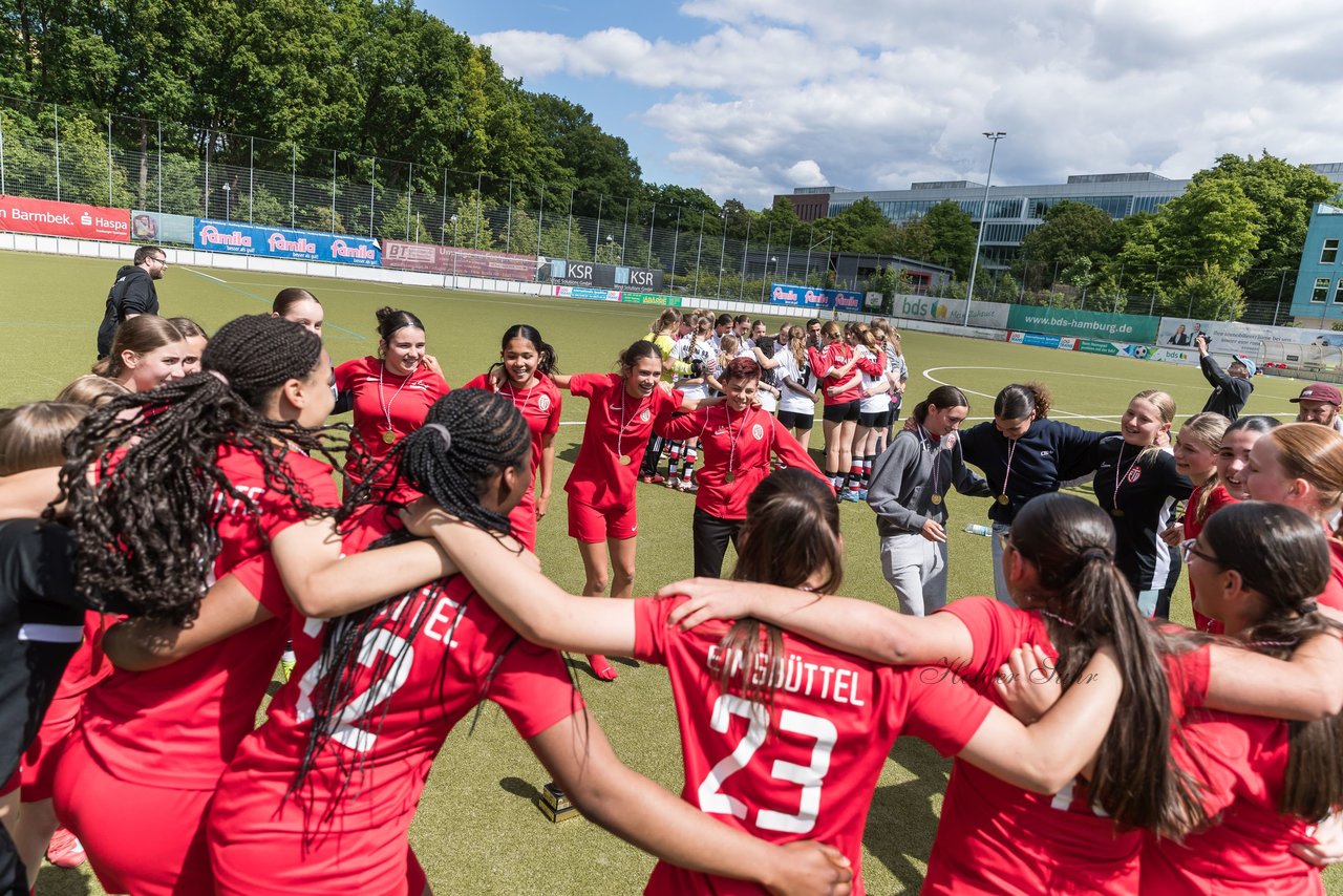 Bild 177 - wCJ Ballfreunde Pokal Finale  Altona 93 - Eimsbuetteler TV : Ergebnis: 0:2